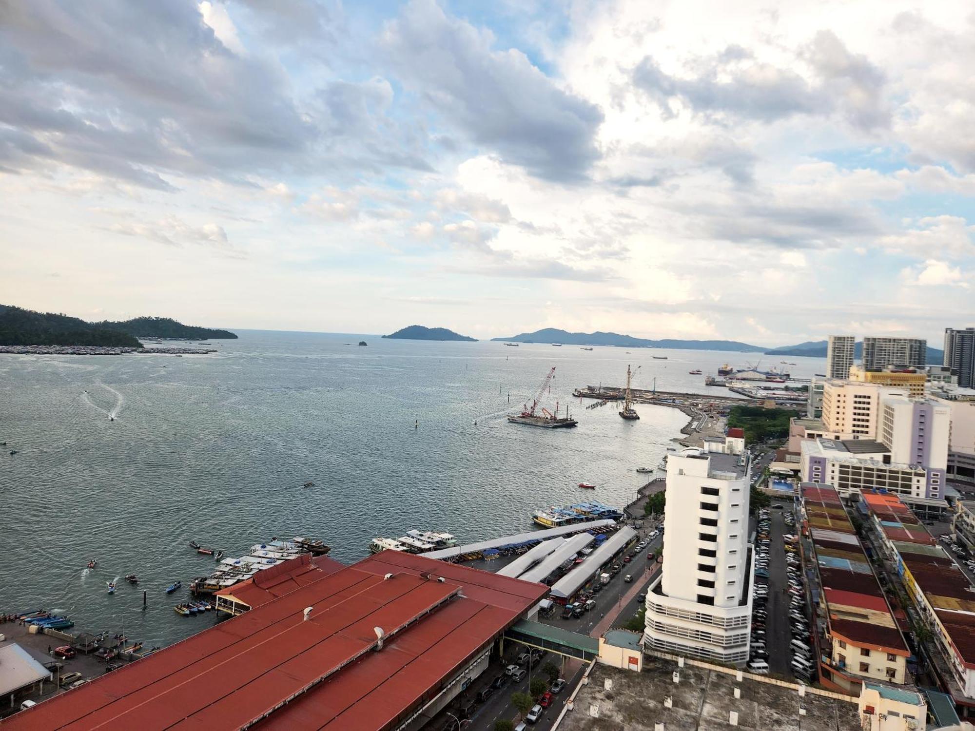 The Shore Kota Kinabalu City Centre By Lw Suites Pokoj fotografie